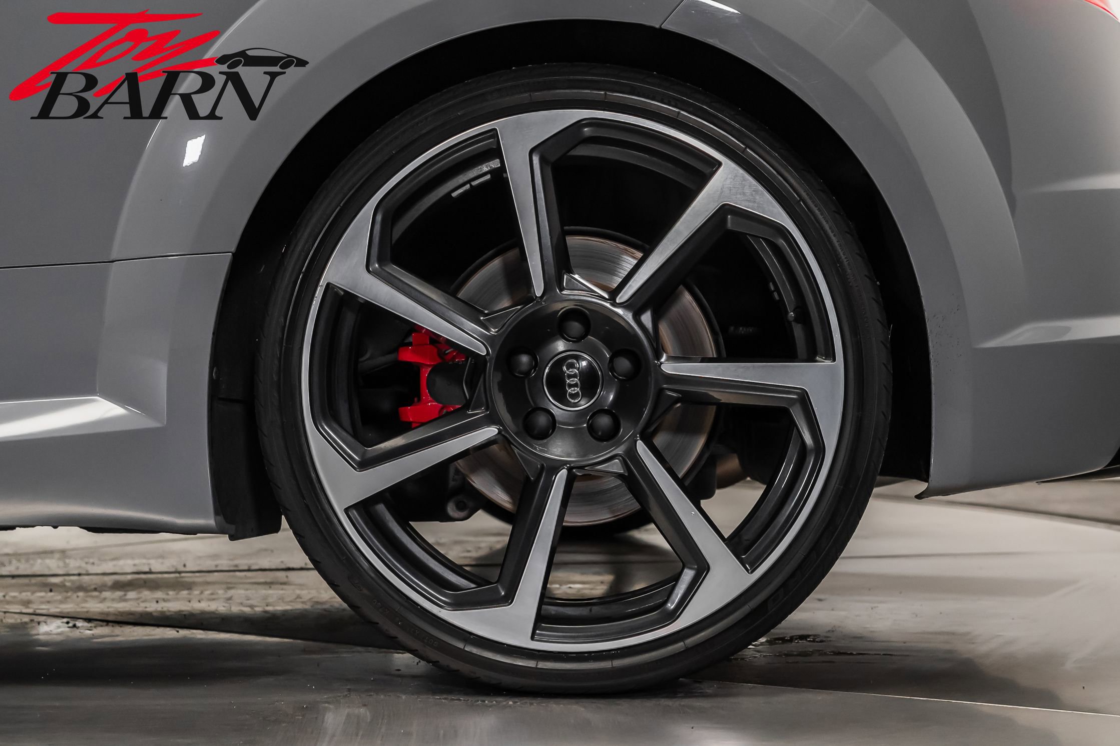 Used 2018 Audi TT RS w/ Technology Package image 22