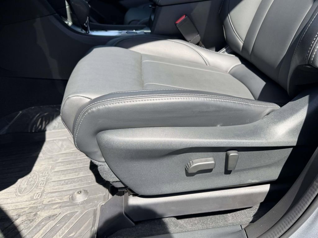 Used 2026 Subaru Ascent Premium AWD/4WD image 17