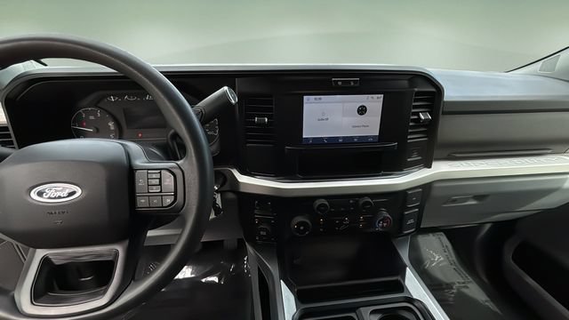 Used 2025 Ford F250 XLT w/ FX4 Off-Road Package AWD/4WD image 11