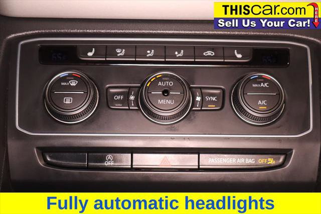 Used 2021 Volkswagen Atlas Cross Sport SE w/ Panoramic Sunroof Package FWD image 19