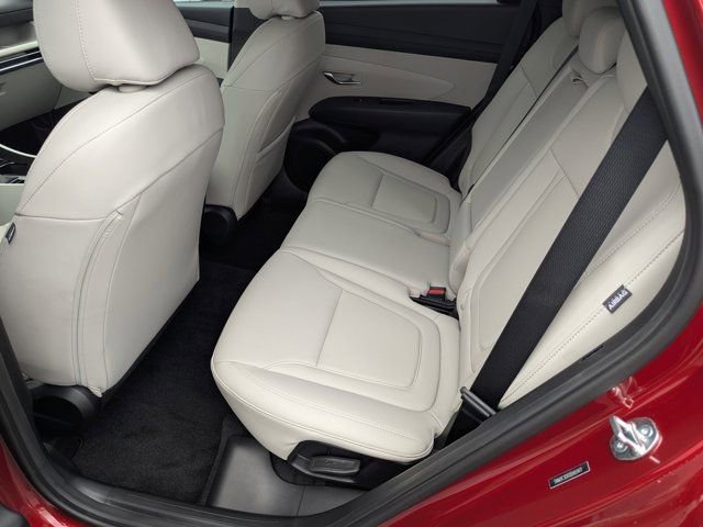 Used 2025 Hyundai Tucson SEL FWD image 17
