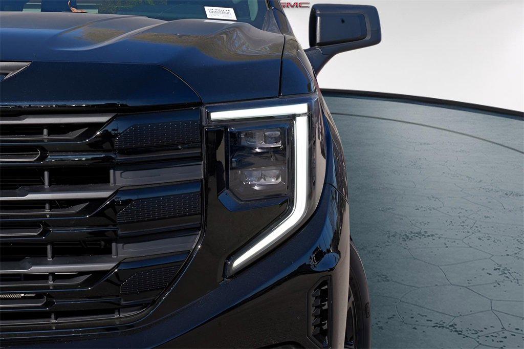 New 2026 GMC Sierra 1500 Elevation image 24
