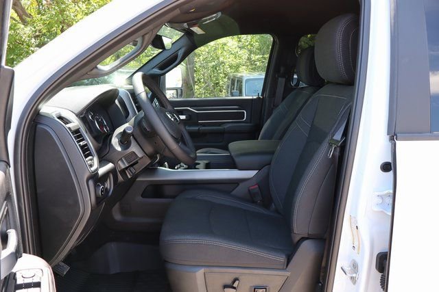 New 2025 RAM 2500 Big Horn AWD/4WD image 12