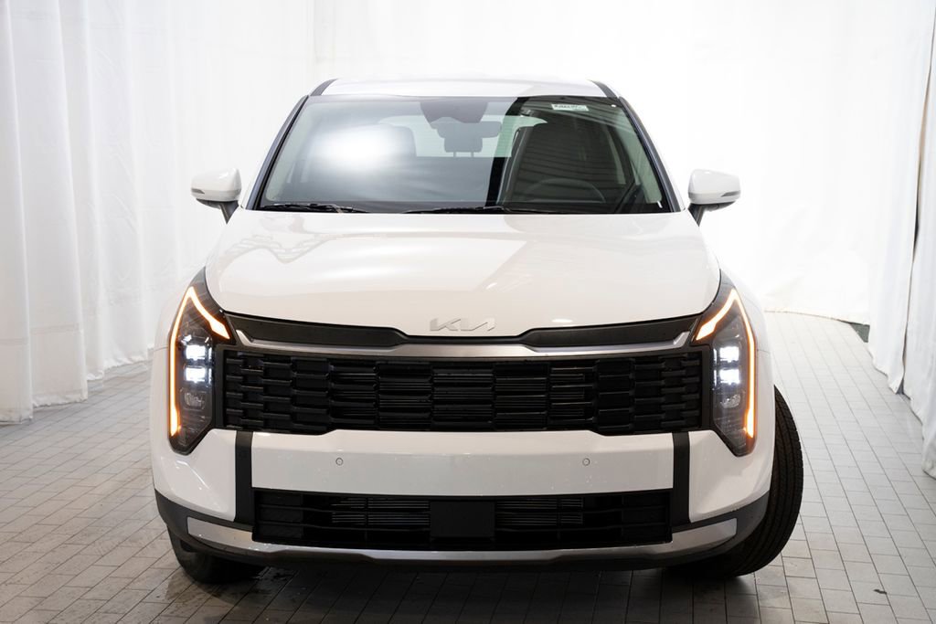 New 2026 Kia Sportage LX AWD/4WD image 2