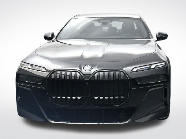 New 2026 BMW i7 xDrive60 AWD/4WD image 9