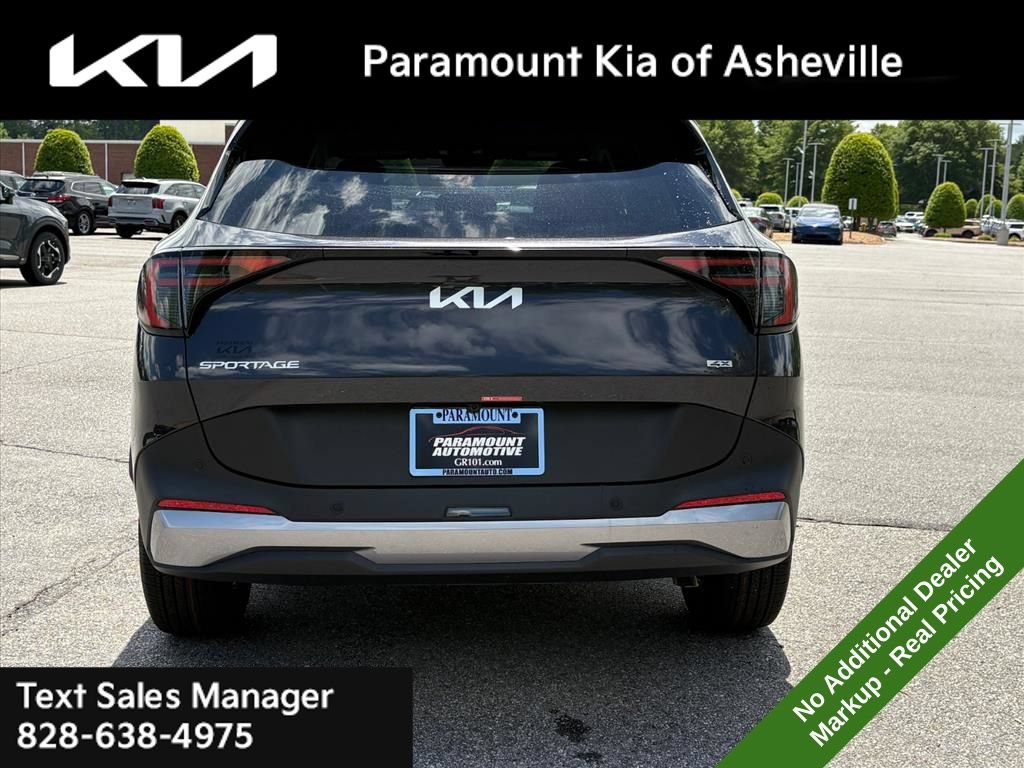 New 2026 Kia Sportage LX w/ LX Convenience Package AWD/4WD image 5