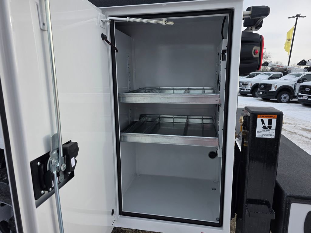 New 2026 Ford F550 4x4 Supercab Super Duty image 30