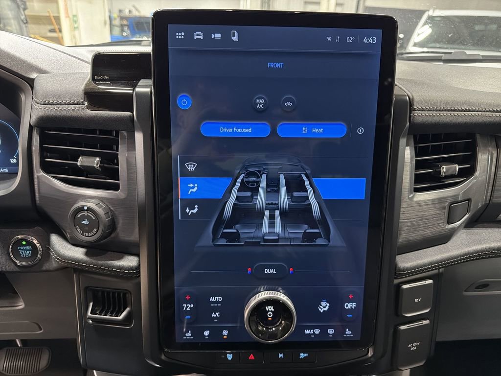 Used 2025 Ford F150 Lightning Flash image 17