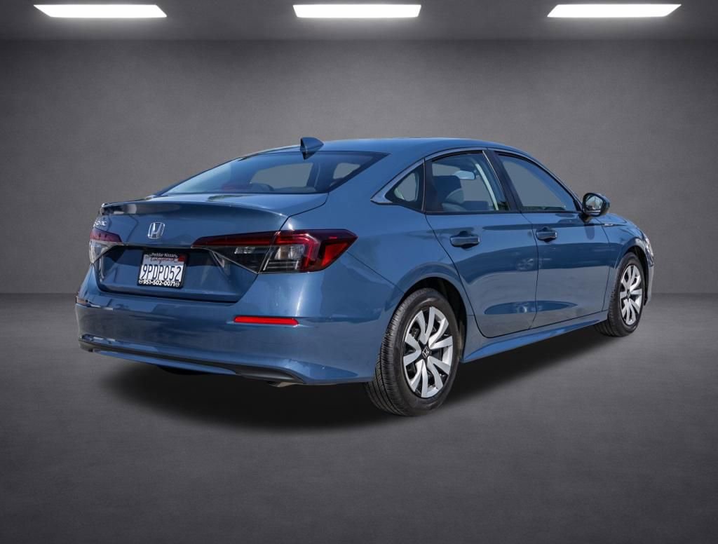 Used 2025 Honda Civic LX image 4