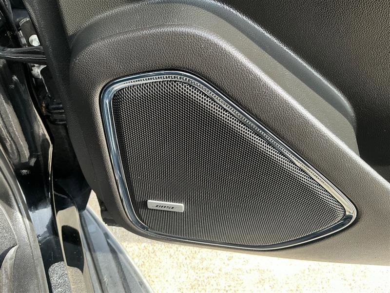 Used 2018 GMC Yukon Denali image 35