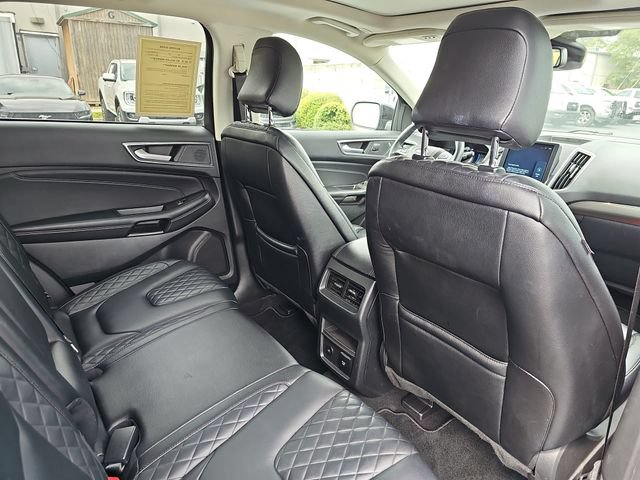 Certified 2023 Ford Edge Titanium AWD/4WD image 11