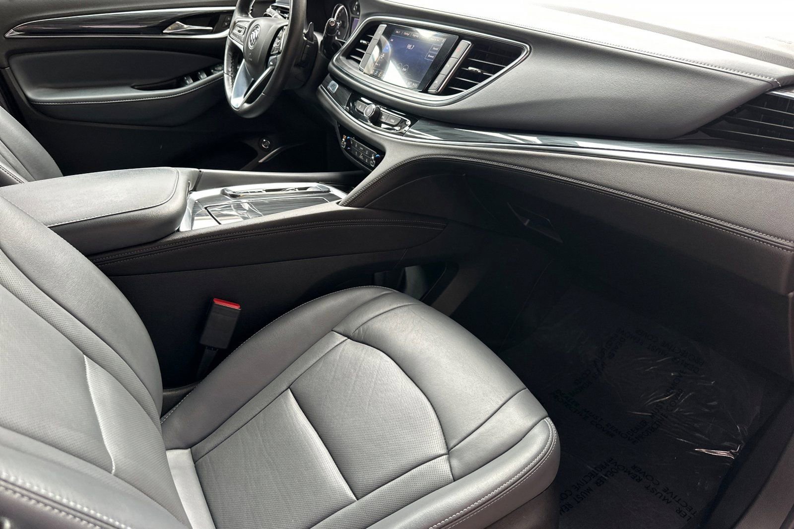 Certified 2023 Buick Enclave Essence w/ Sport Touring Edition image 21