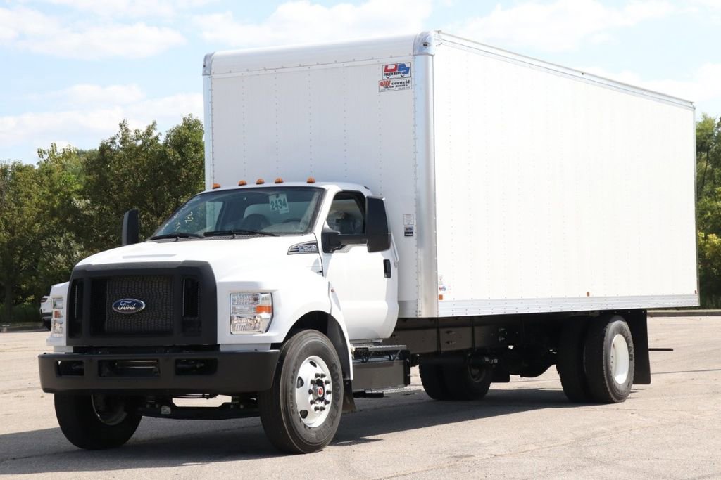 New 2026 Ford F750 2WD Regular Cab Super Duty image 3