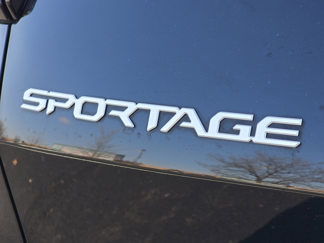 Used 2023 Kia Sportage SX image 11