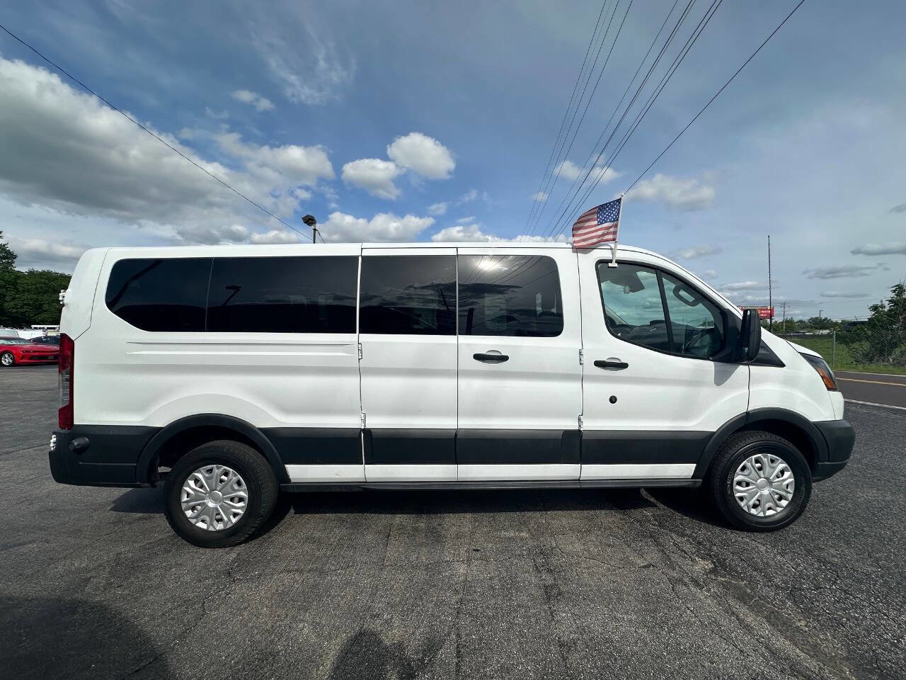 Used 2018 Ford Transit 350 XL RWD image 5