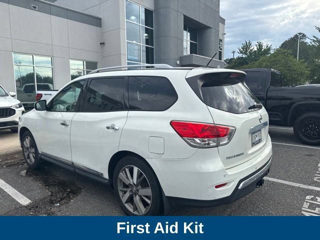 Used 2014 Nissan Pathfinder Platinum w/ Cargo Package FWD image 8