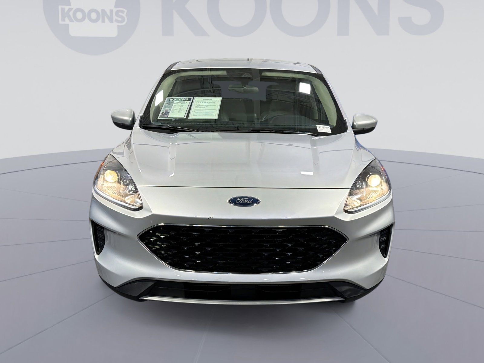 Used 2020 Ford Escape SE image 19