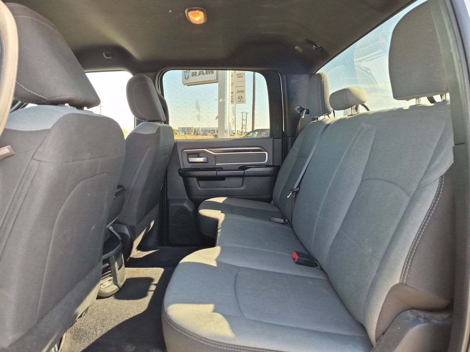 Used 2022 RAM 2500 Big Horn AWD/4WD image 23