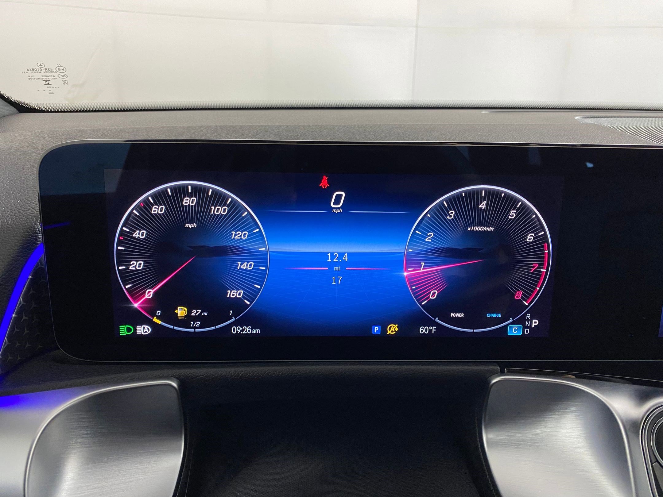 New 2025 Mercedes-Benz GLB 250 4MATIC image 18