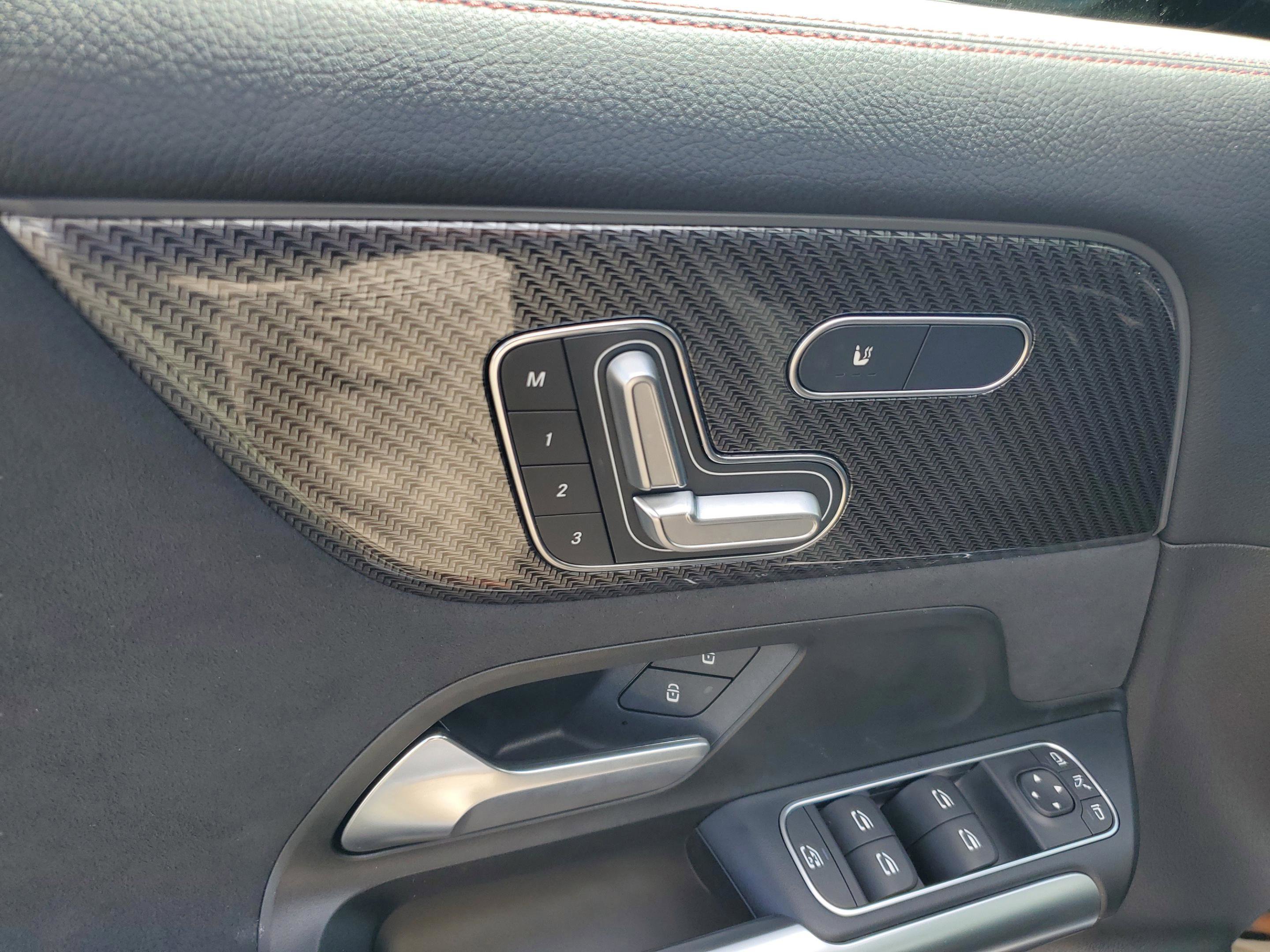 Certified 2025 Mercedes-Benz GLA 35 AMG 4MATIC image 18