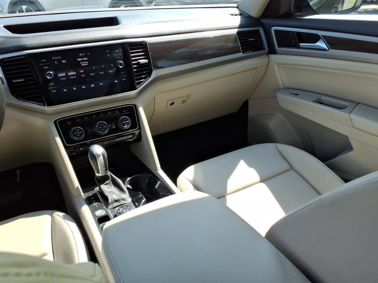 Used 2019 Volkswagen Atlas SEL AWD/4WD image 16