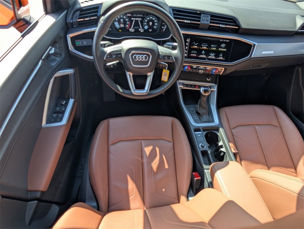 Used 2025 Audi Q3 2.0T Premium image 13
