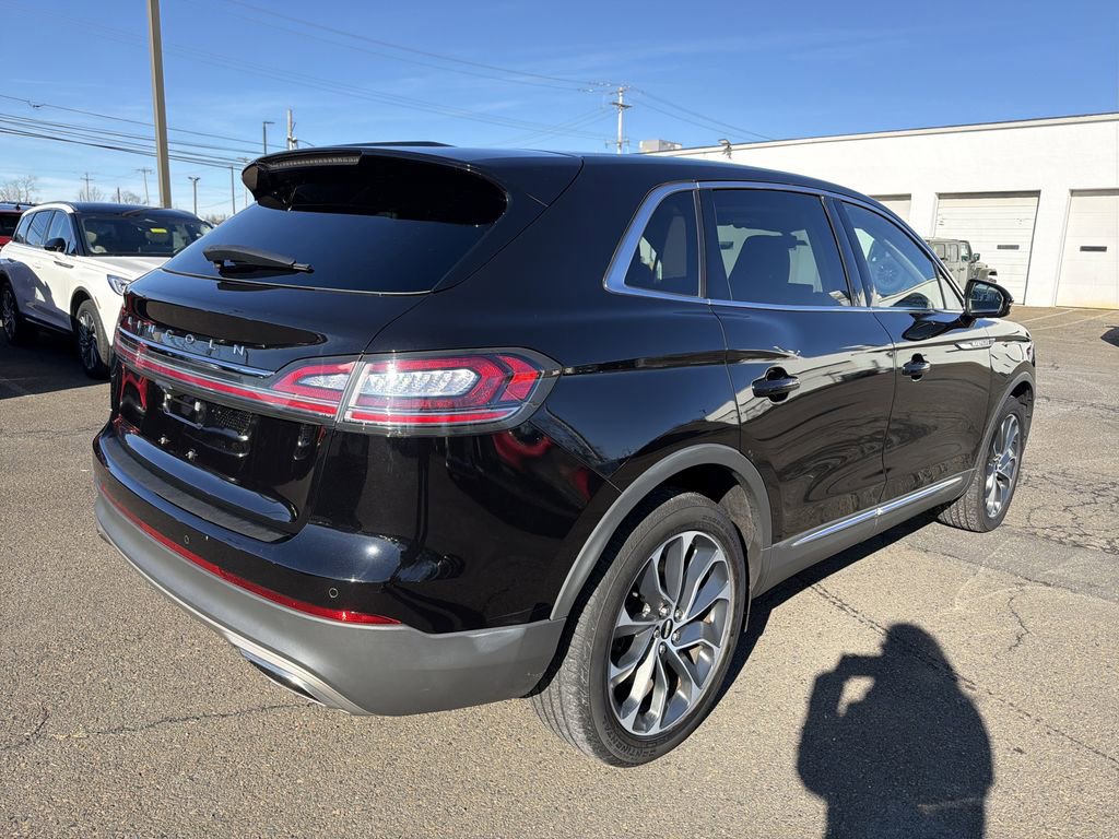 Certified 2022 Lincoln Nautilus Reserve w/ Luxury Package image 5