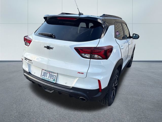 Used 2022 Chevrolet TrailBlazer RS w/ Sun and Liftgate Package AWD/4WD image 4