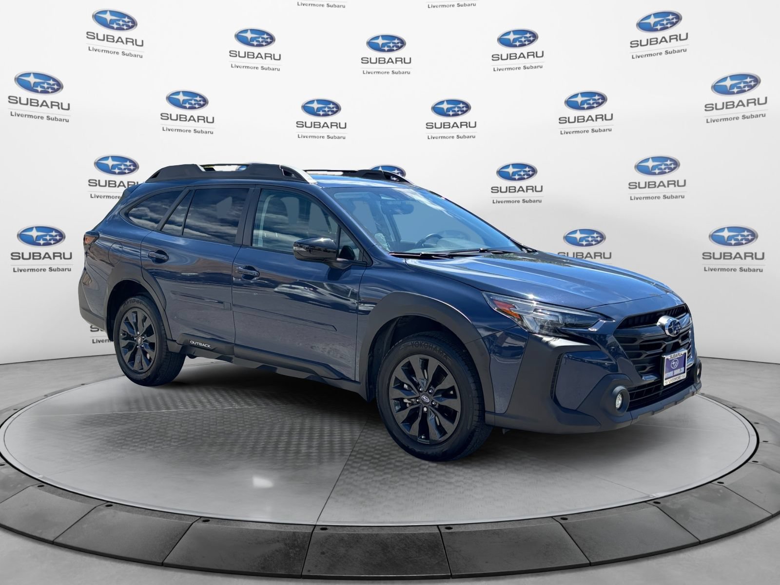 Used 2023 Subaru Outback Onyx Edition AWD/4WD image 7