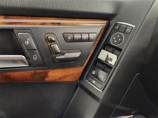 Used 2015 Mercedes-Benz GLK 350 2WD image 22