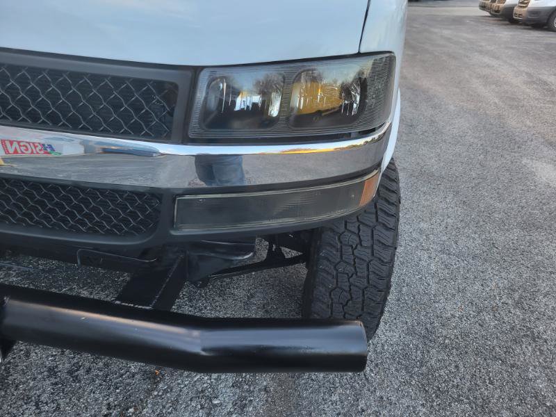 Used 2011 Chevrolet Express 1500 AWD image 9