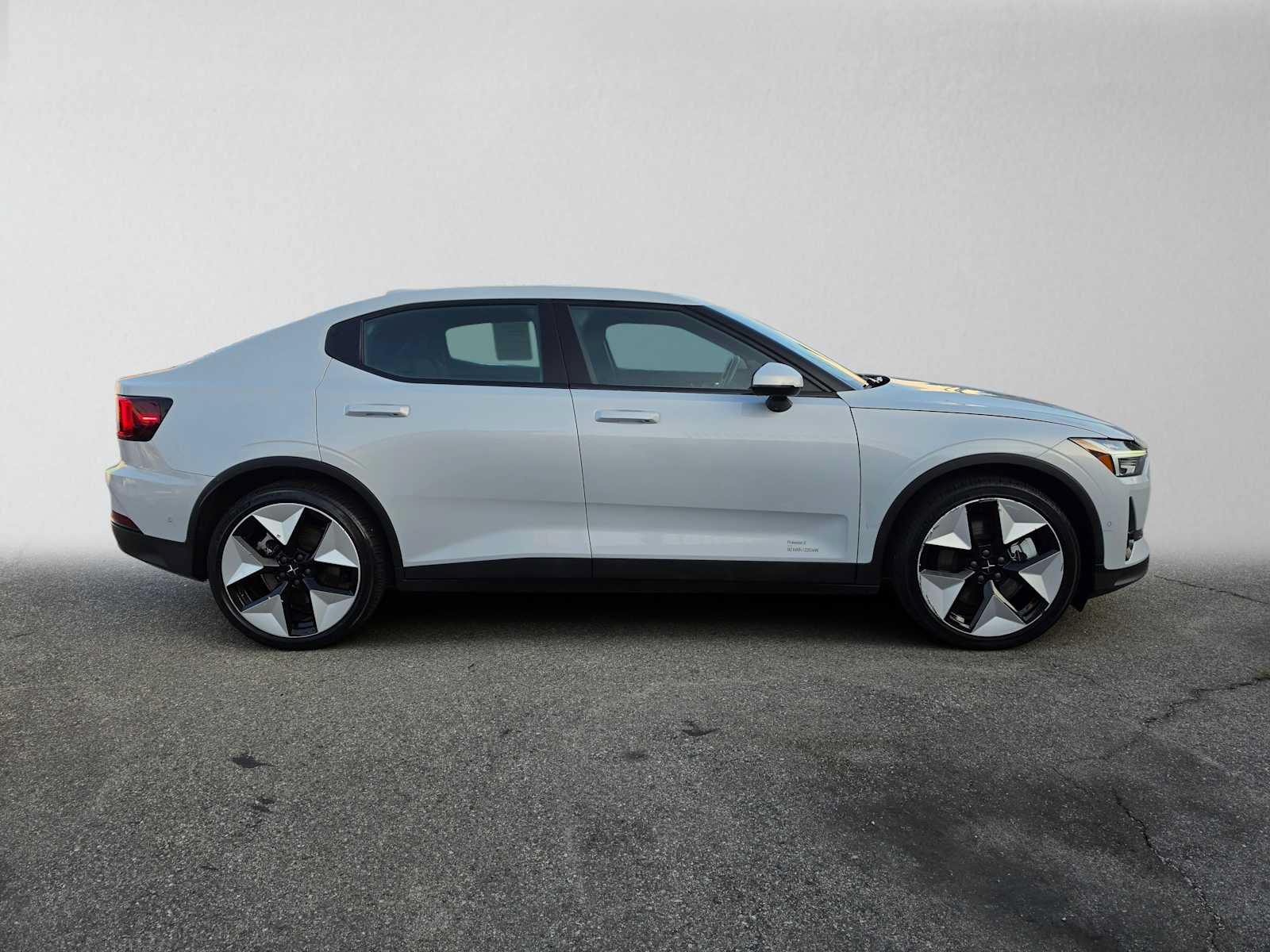 Used 2024 Polestar Polestar 2 RWD image 2