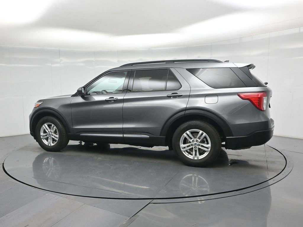 Certified 2023 Ford Explorer XLT image 7