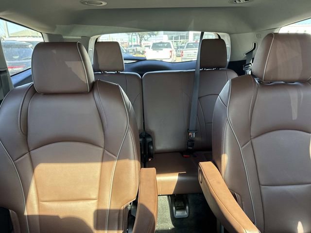 Used 2020 Buick Enclave Avenir w/ Avenir Technology Package image 12