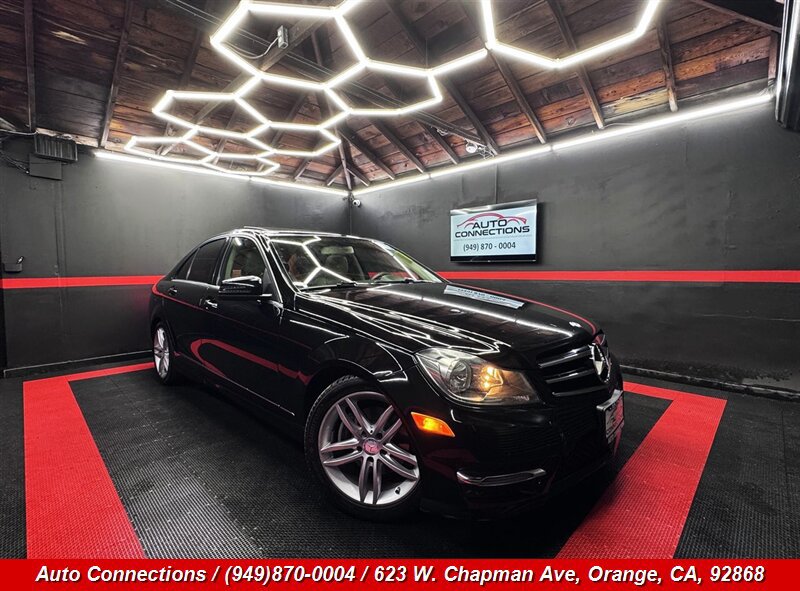 Used 2014 Mercedes-Benz C 250 Sedan image 1