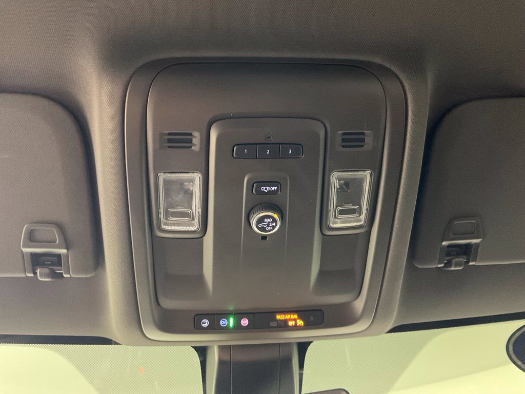 Used 2021 Chevrolet Tahoe Z71 AWD/4WD image 22