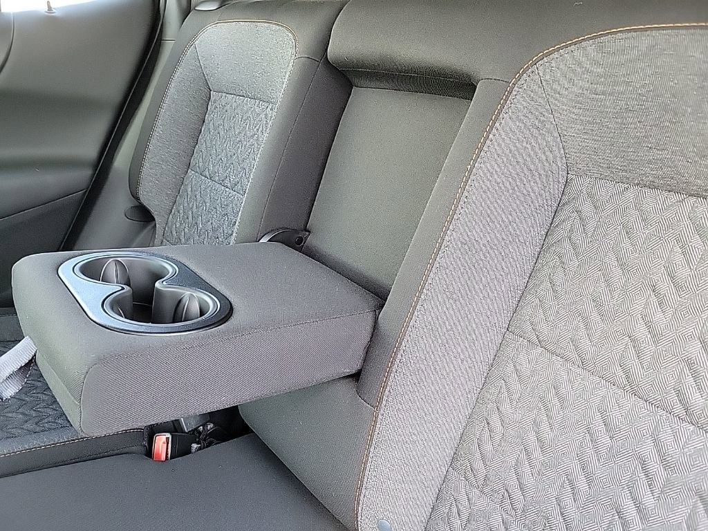 Used 2022 Chevrolet Equinox LT image 19