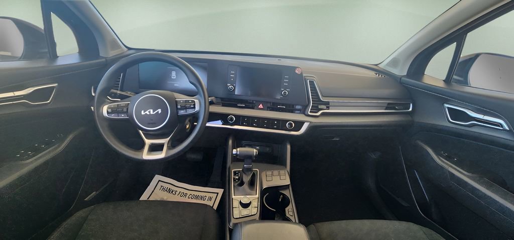 Used 2024 Kia Sportage LX FWD image 19