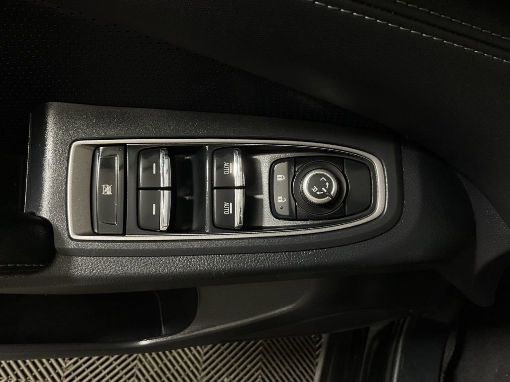 Used 2023 Subaru Ascent Limited image 18