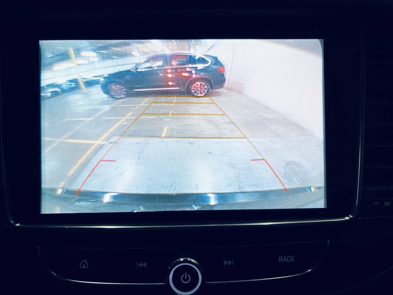 Used 2018 Buick Encore Sport Touring w/ Safety Package FWD image 29