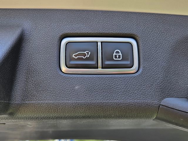 Used 2022 Kia Sorento EX w/ Panoramic Sunroof Package FWD image 14