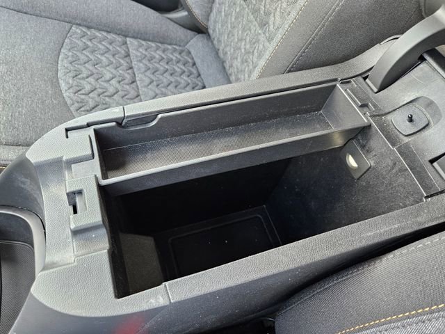 Used 2023 Chevrolet Equinox LT image 29