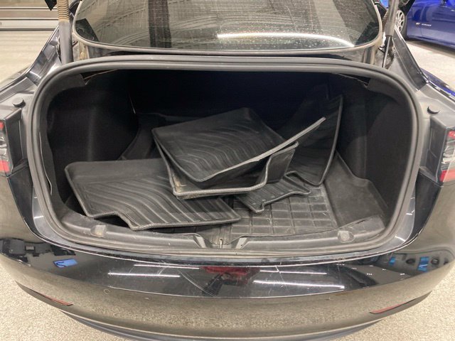 Used 2022 Tesla Model 3 Long Range AWD/4WD image 10
