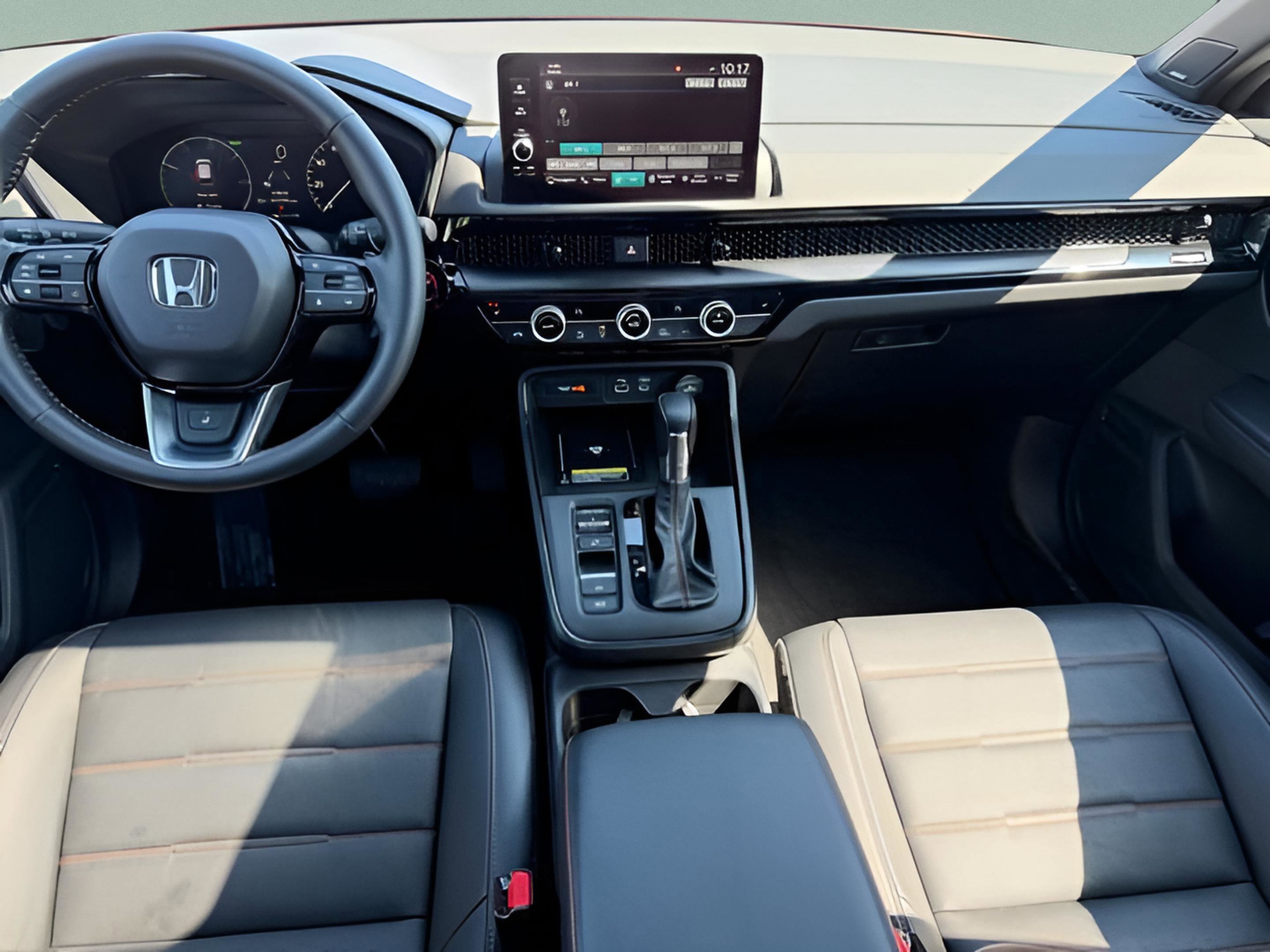 Used 2024 Honda CR-V Sport Touring image 10