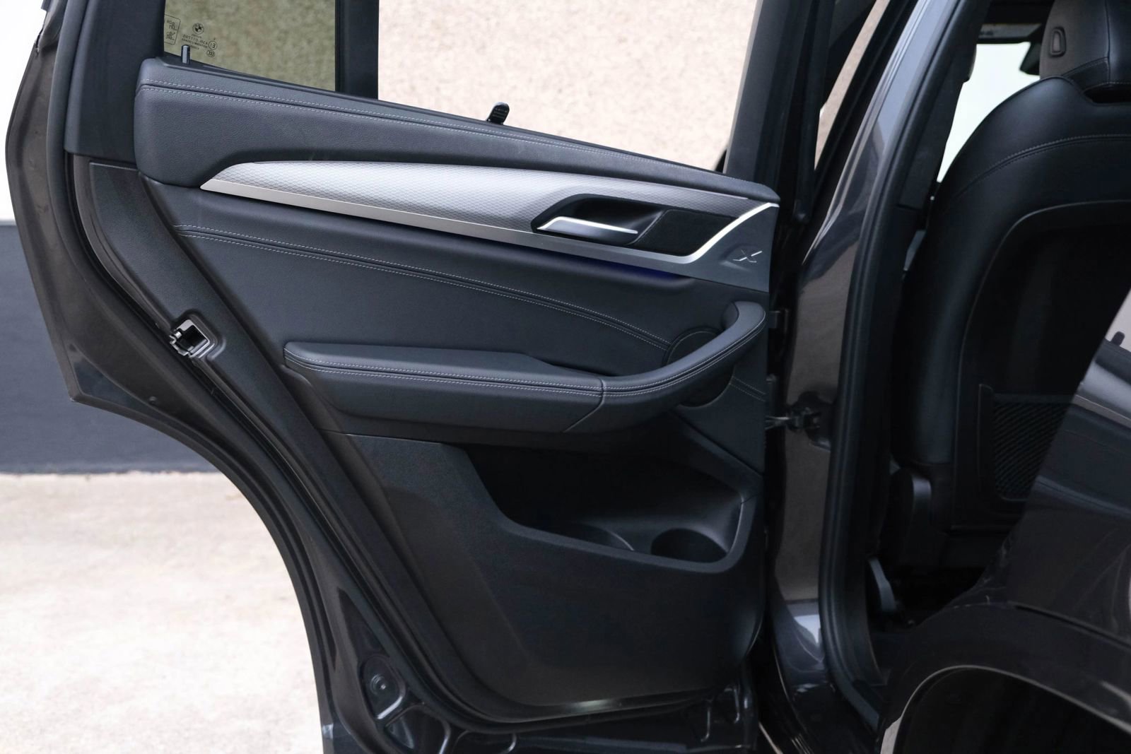 Used 2021 BMW X3 M40i w/ Premium Package image 26