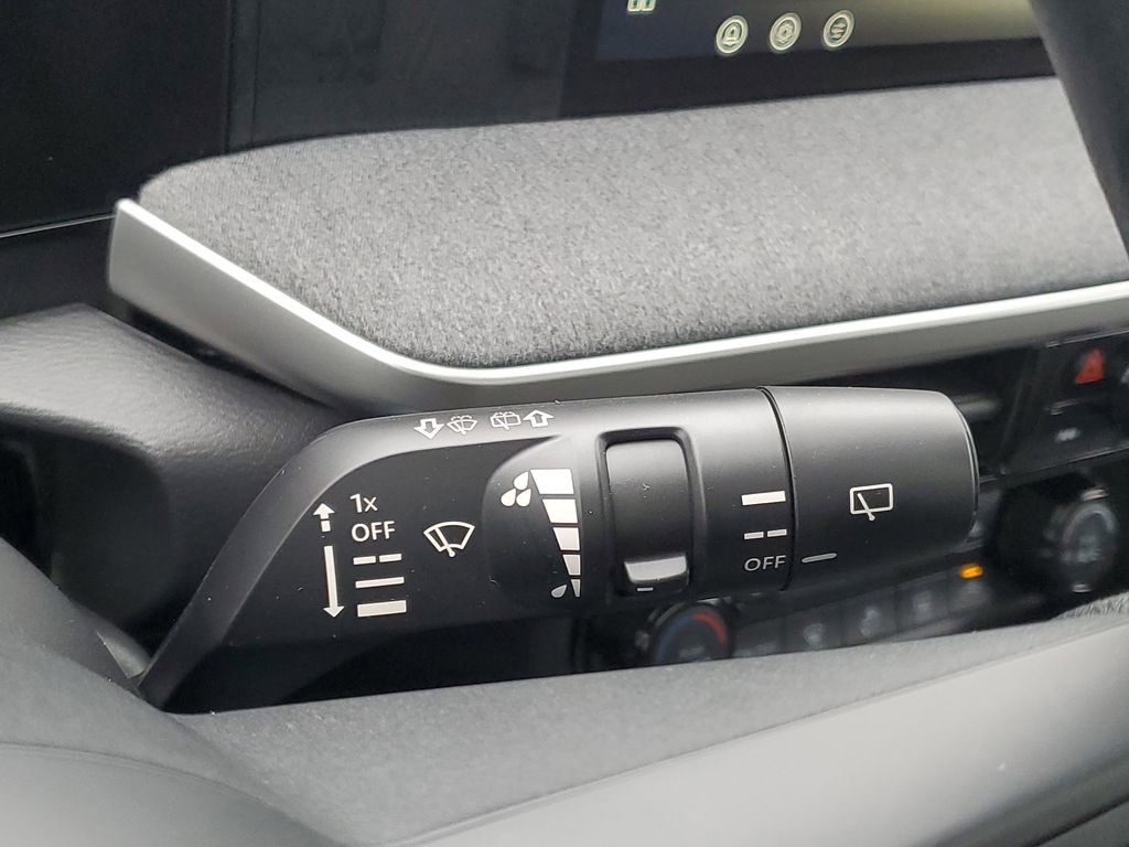 New 2026 Nissan Kicks SV w/ SV Premium Package AWD/4WD image 18