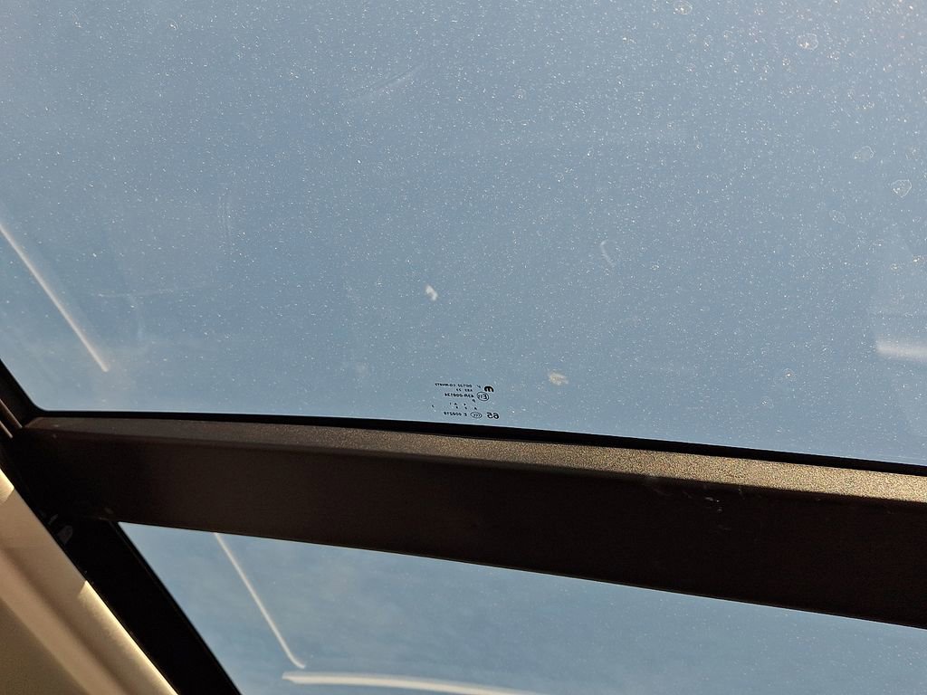 Used 2023 Chrysler 300 Touring L w/ Popular Equipment Group image 14