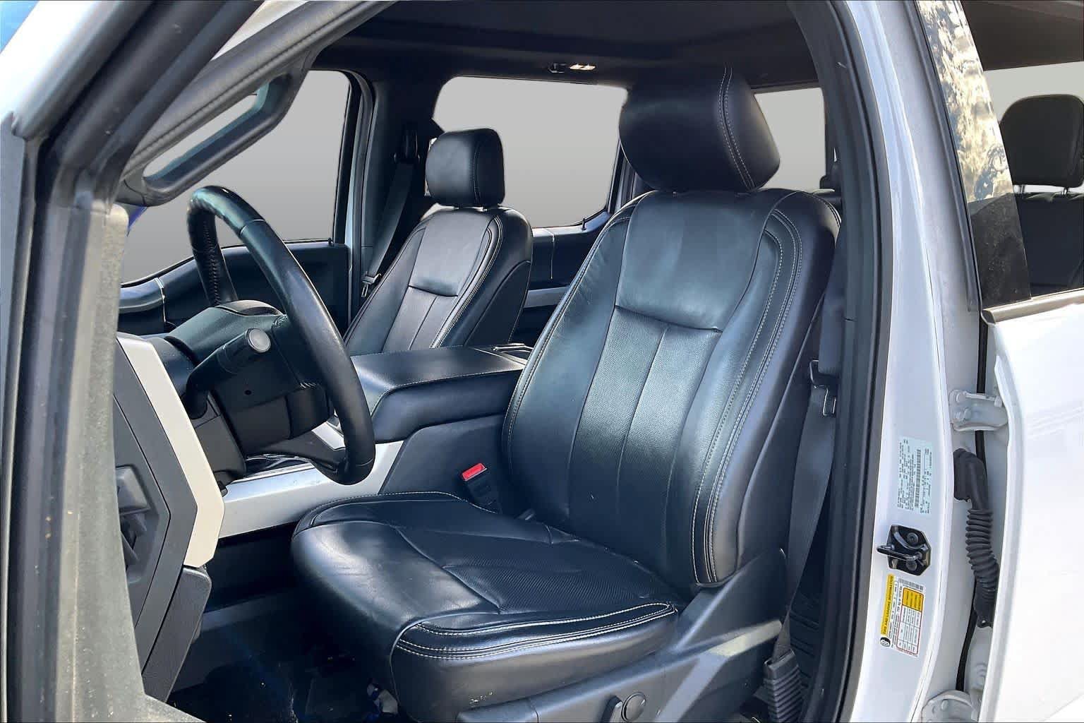 Used 2019 Ford F150 Lariat AWD/4WD image 8