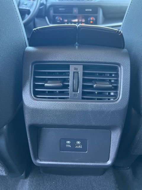 Used 2023 Nissan Rogue SV image 27