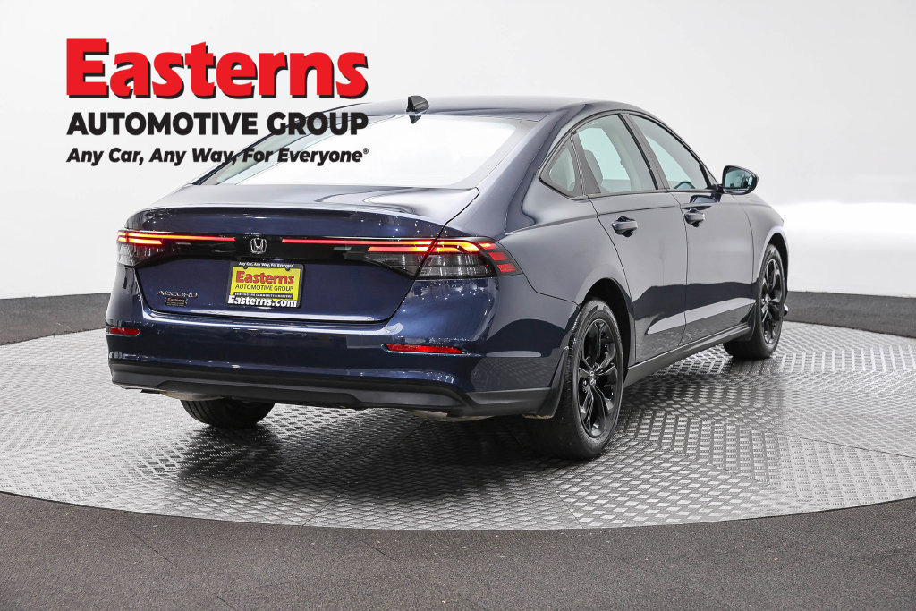 Used 2025 Honda Accord SE image 6